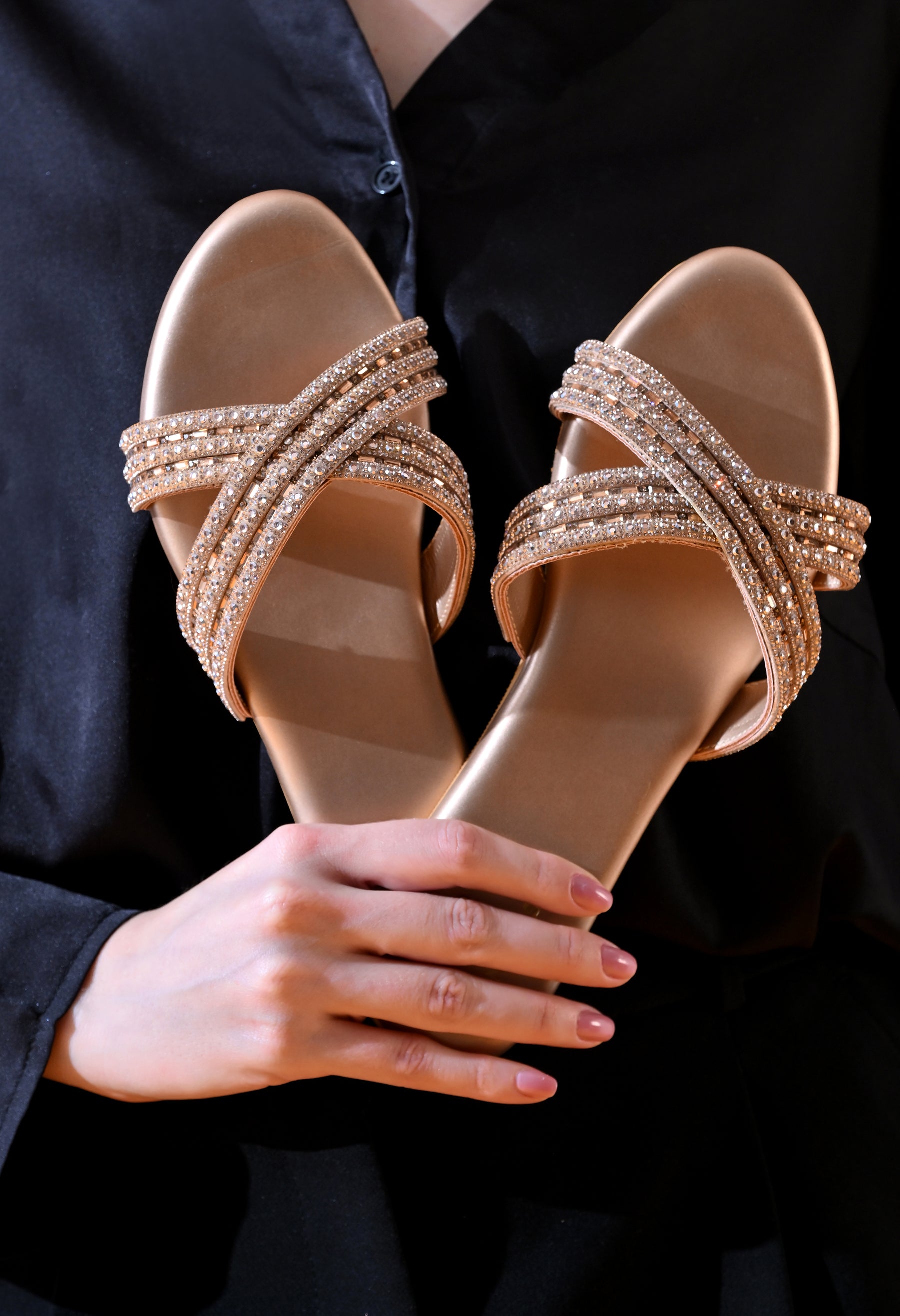 CRYSTAL WEAVE CROSS FLATS - CHAMPAGNE GLOW