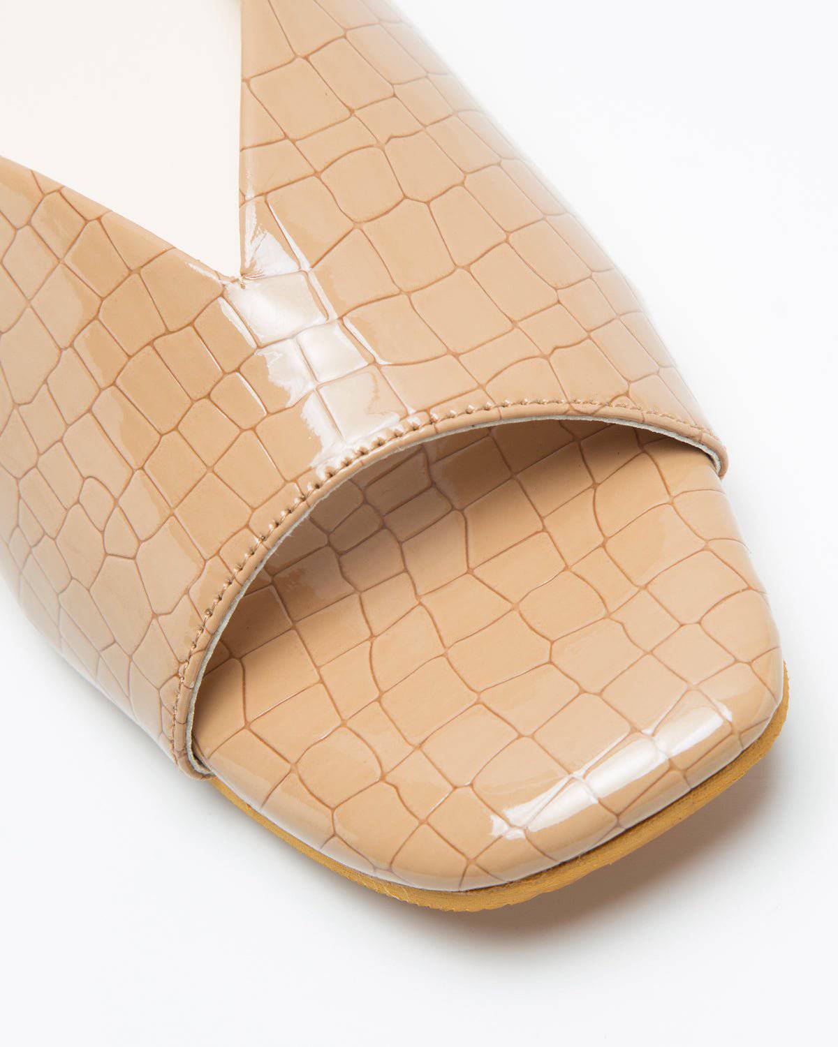 Ergo Croc Leather Pattern Beige Flats - Windlust