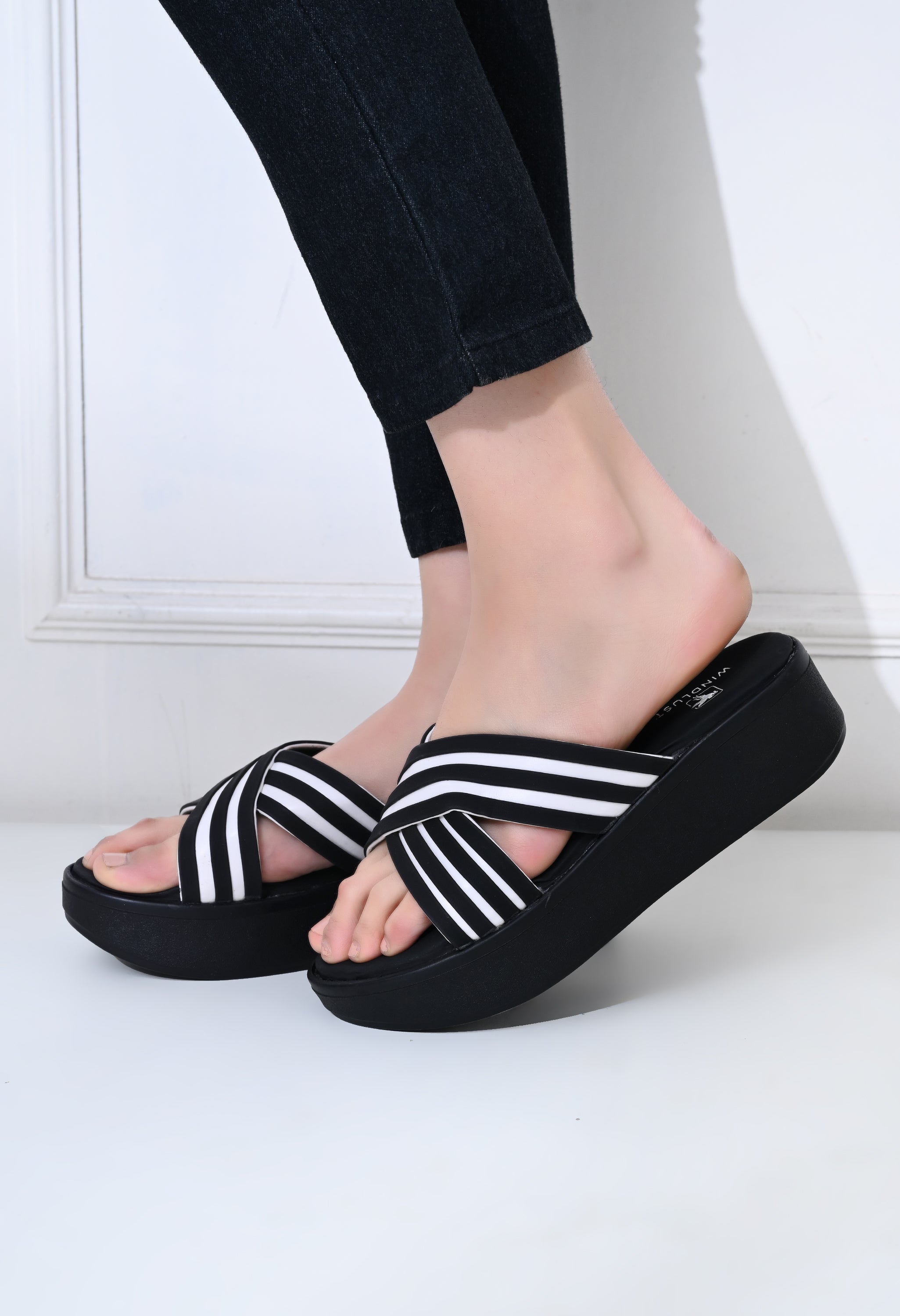 Windlust Yin-Yang DenseFoam Wedges showing round wedges with black and white Yin-Yang design and dense foam material.